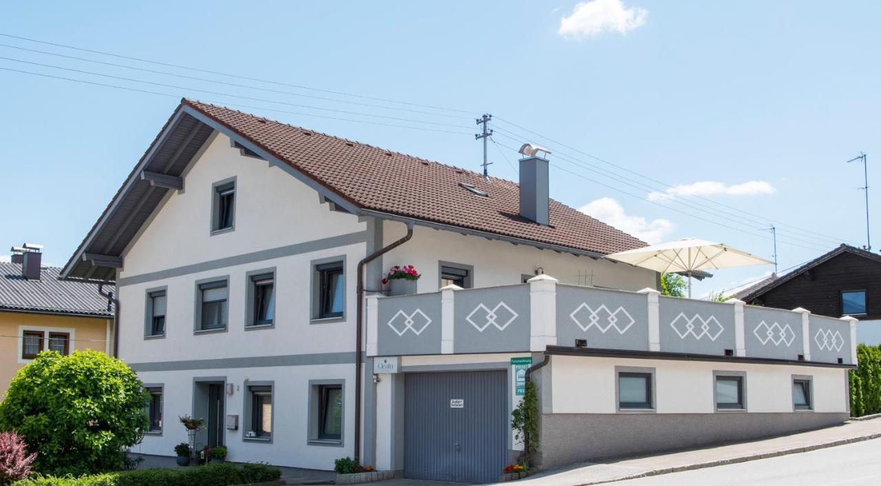 Gaestehaus Wuehrer Franking エクステリア 写真