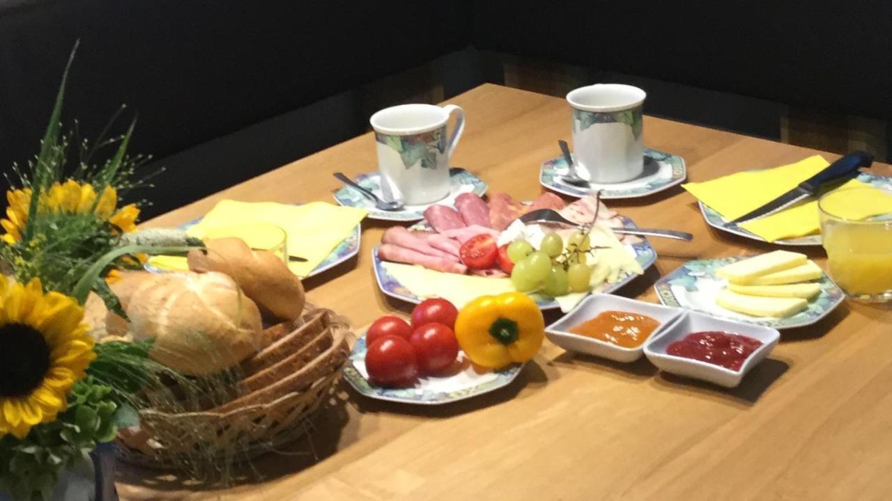Gaestehaus Wuehrer Franking エクステリア 写真